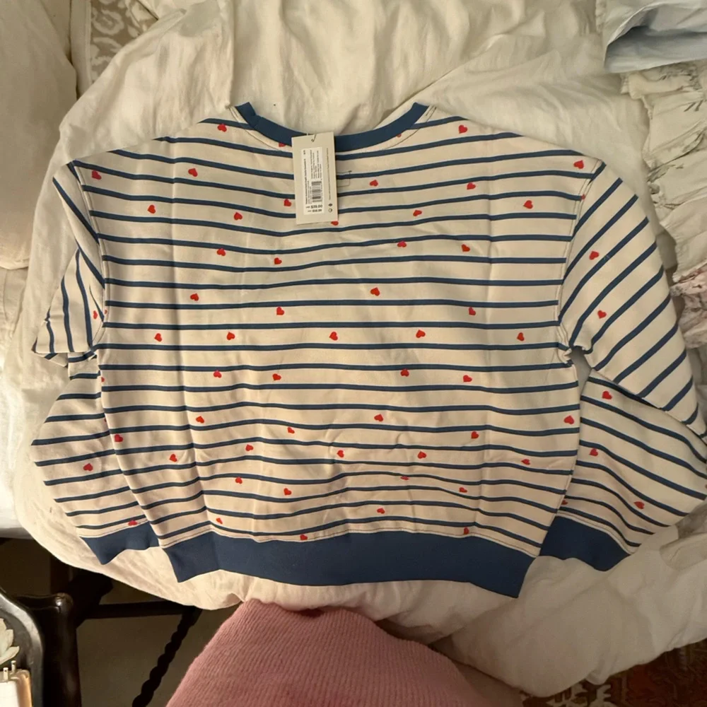Pact Blue and White Relaxed Long Sleeve 💯 cotton fleece Top - Picture 4 of 5